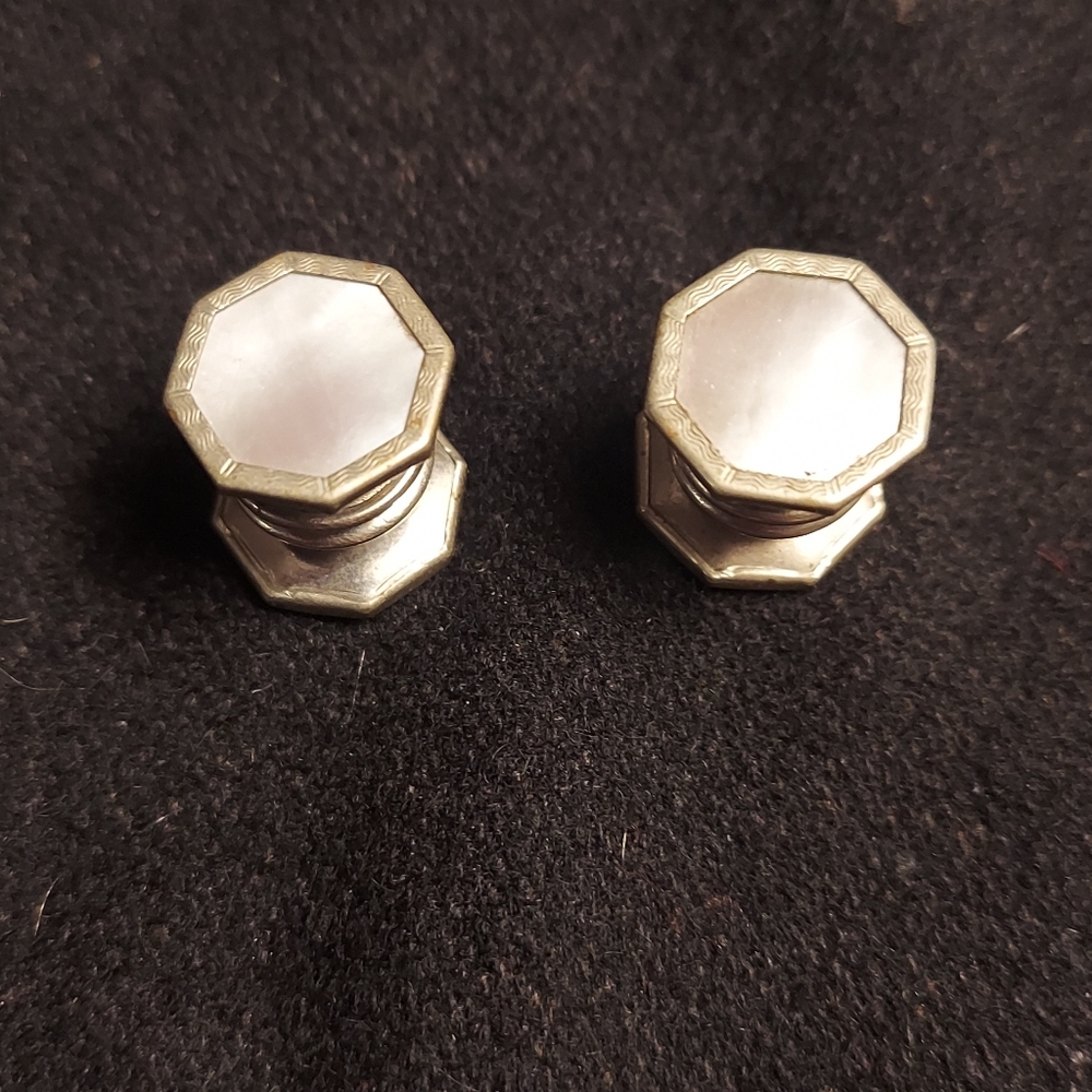 🩶 Antique Baer & Wilde Kum-A-Part Octagon Cuff Links